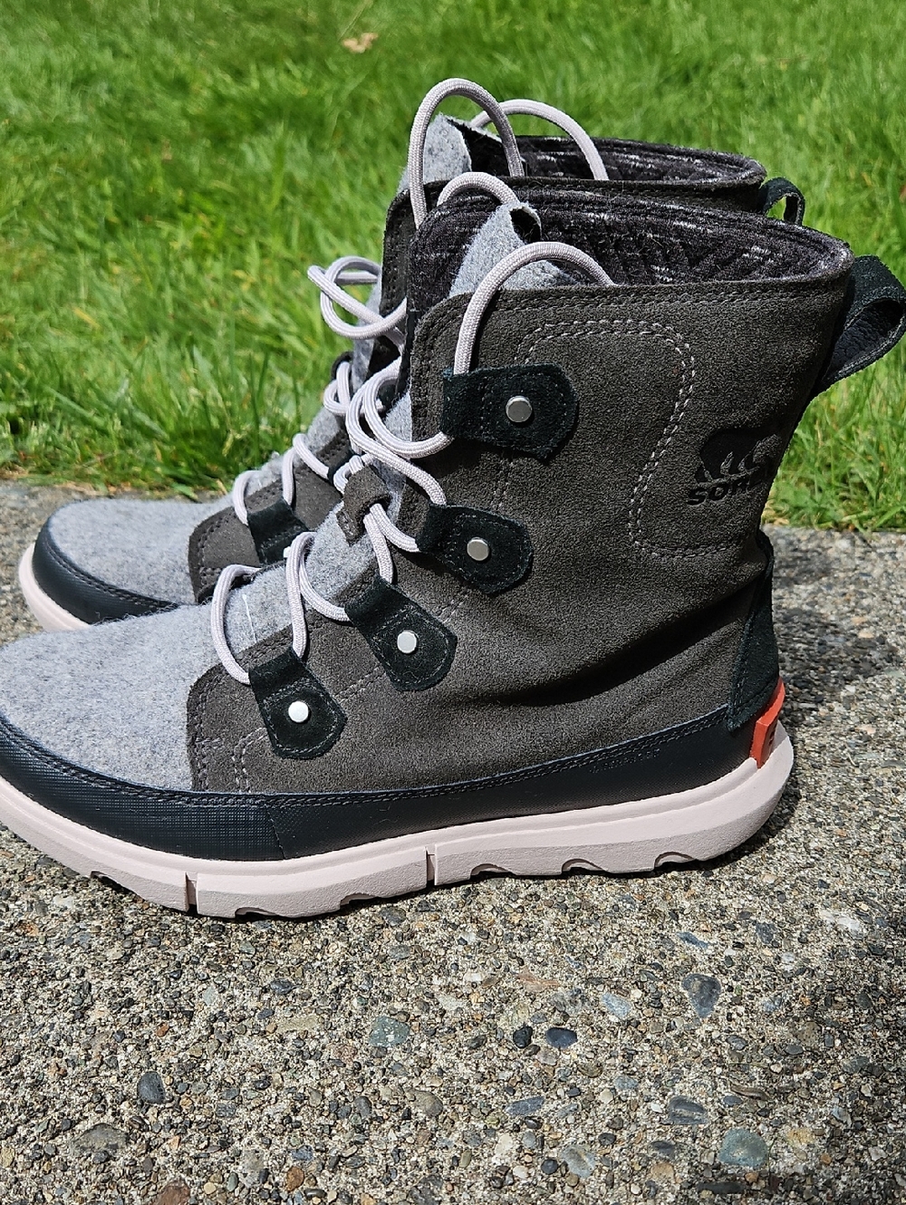 Sorel Boots Sz 10
